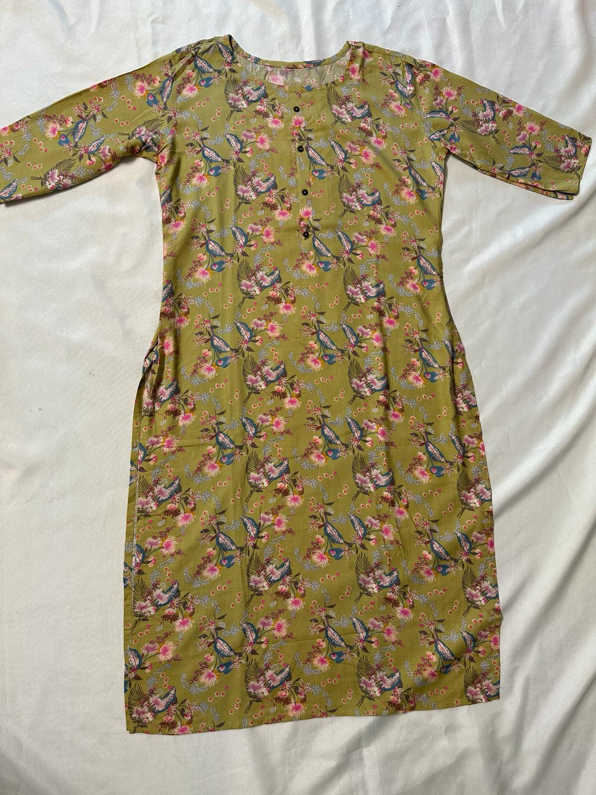 Green Rayon Floral Printed Straight Kurti