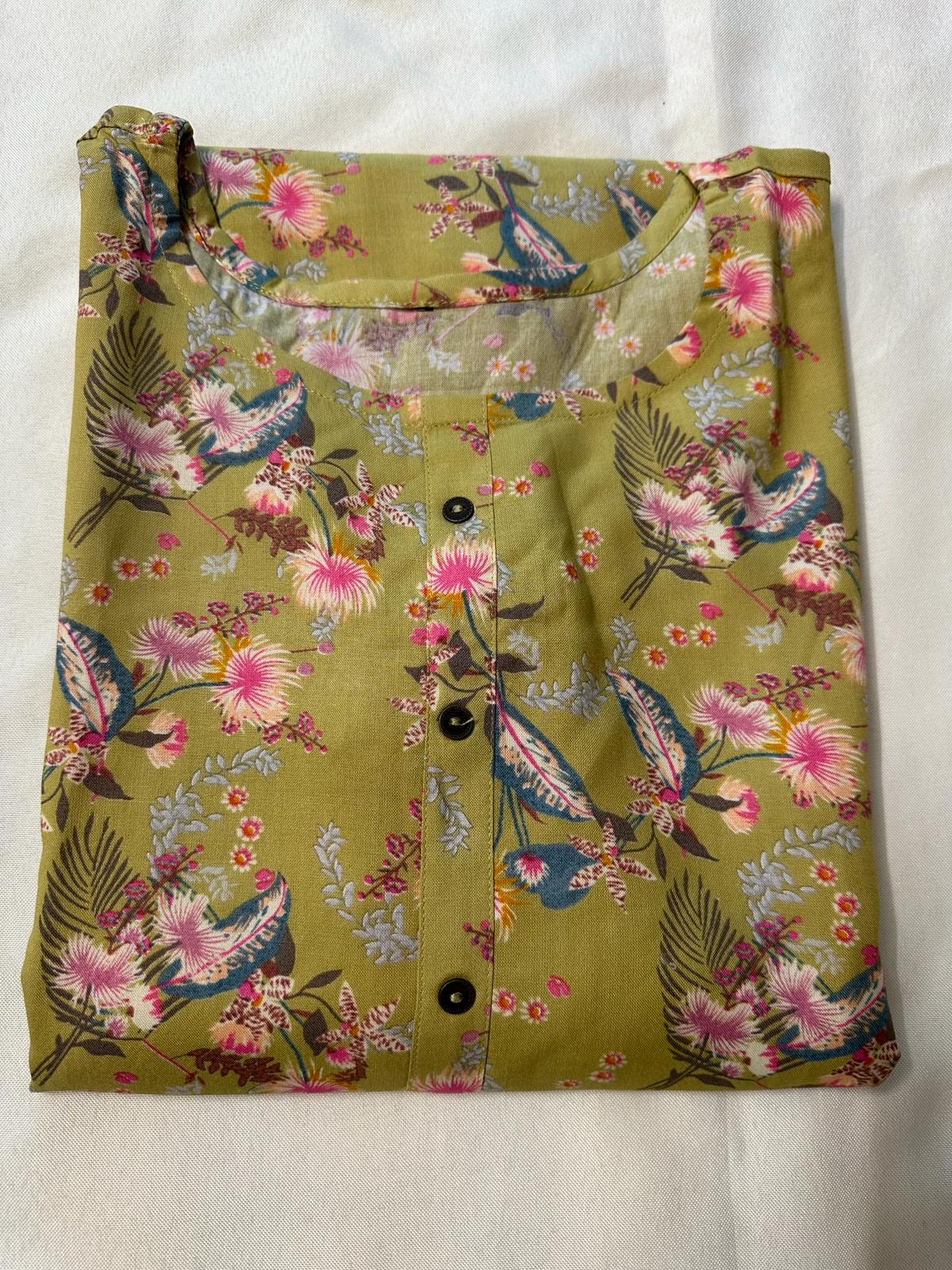 Green Rayon Floral Printed Straight Kurti