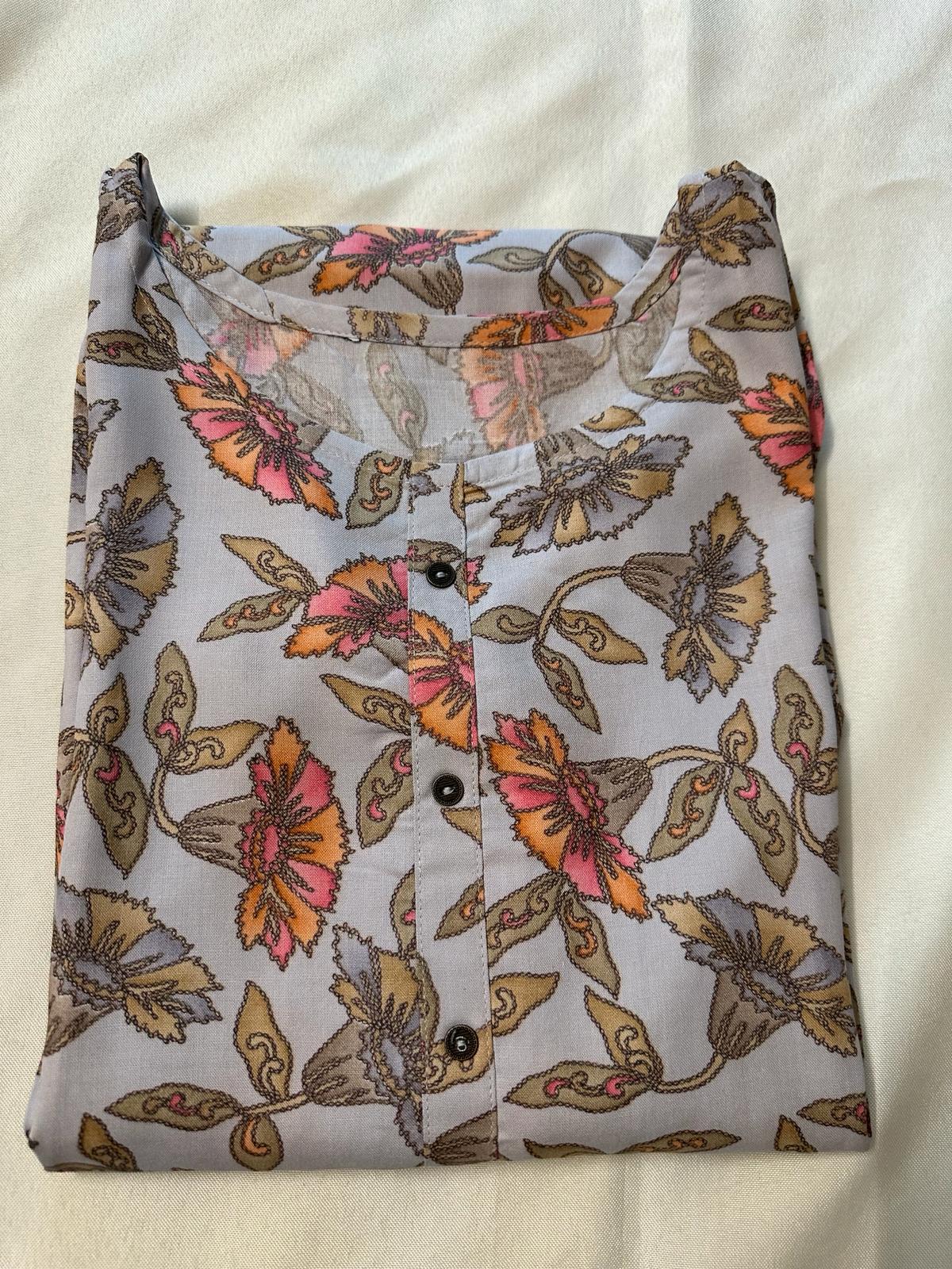Light Purple Rayon Floral Printed Straight Kurti