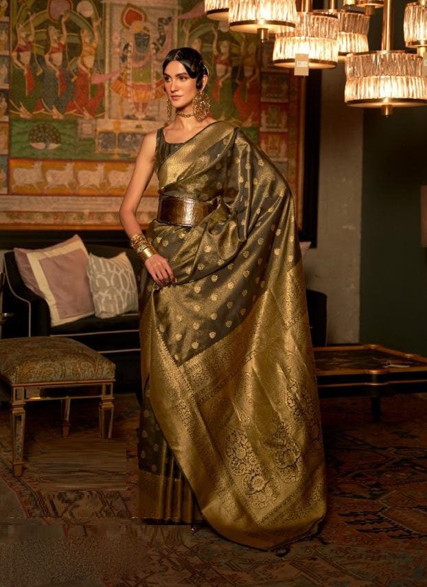 Green Silk Handloom Weaving Saree