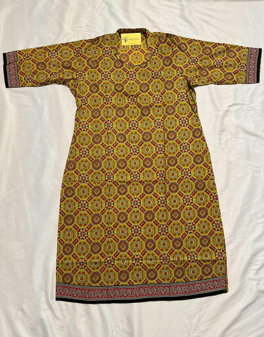 Plus - Lime Green Cotton Floral Printed Straight Kurti